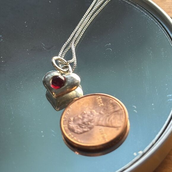 925 Silver small heart pendant with July (red) birthstone with chain - Picture 4 of 6